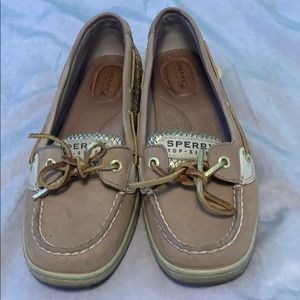 Gold Sperry Top-Sider (7.5)